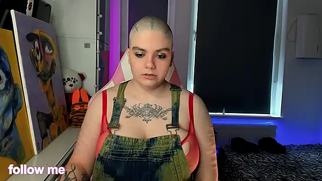 Snapshot of enigmastella chatting on January 15, 2026, 11:04 am enigmastella online show from January 15, 2026, 11:04 am