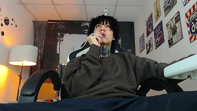 koryu skull online show from December 23, 2025, 8:56 am