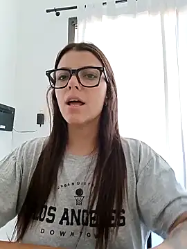 lililovexx online show from February 17, 2026, 1:29 pm