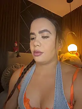 Snapshot of ValentinaEliot chatting on December 17, 2025, 1:33 am ValentinaEliot online show from December 17, 2025, 1:33 am