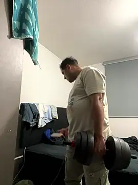 Snapshot of DarkOnebaki- chatting on January 13, 2026, 5:46 am DarkOnebaki- online show from January 13, 2026, 5:46 am