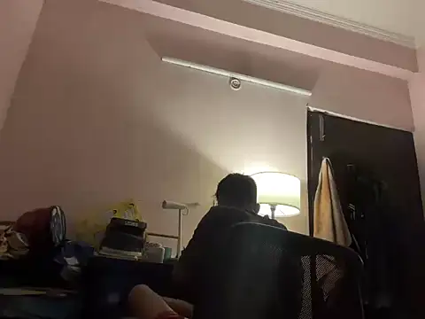 CutieDickBoiii online show from June 8, 2026, 9:20 am