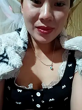 Snapshot of mayni012314 chatting on December 18, 2025, 7:14 am mayni012314 online show from December 18, 2025, 7:14 am