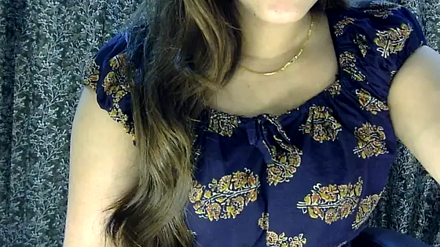 Exotic tanvi online show from April 12, 2026, 5:23 am