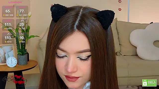 oliviaah  online show from March 27, 2026, 3:12 pm