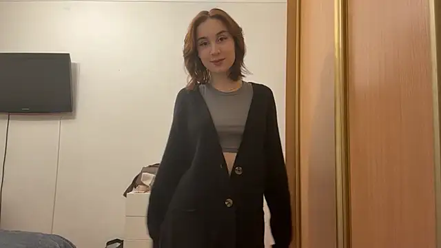 StacieLaudadio online show from January 10, 2026, 5:09 am