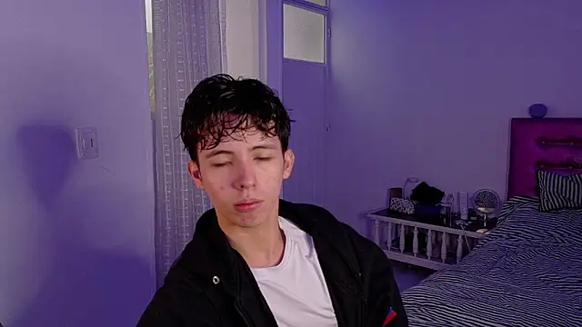 Snapshot of Dani_Dancer chatting on February 14, 2026, 4:48 pm Dani Dancer online show from February 14, 2026, 4:48 pm