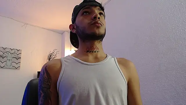 Snapshot of kingdani_hot chatting on February 11, 2026, 3:17 pm kingdani hot online show from February 11, 2026, 3:17 pm