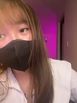 Miumeo20 online show from April 12, 2026, 4:45 pm