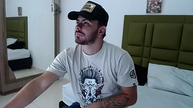 Snapshot of stive_0297 chatting on December 22, 2025, 11:40 am stive 0297 online show from December 22, 2025, 11:40 am