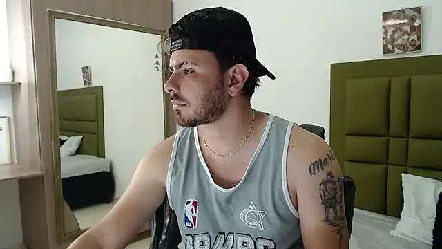 Snapshot of stive_0297 chatting on January 9, 2026, 11:35 am stive 0297 online show from January 9, 2026, 11:35 am