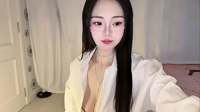 Snapshot of yuanbao8888 chatting on February 5, 2026, 9:14 am yuanbao8888 online show from February 5, 2026, 9:14 am