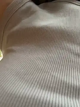 FionaMurr online show from February 11, 2026, 3:44 am