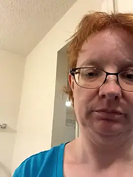 Snapshot of Lenaravenswood chatting on January 11, 2026, 6:07 am Lenaravenswood online show from January 11, 2026, 6:07 am