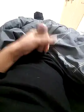 Snapshot of Shank599 chatting on February 25, 2026, 9:46 pm Shank599 online show from February 25, 2026, 9:46 pm