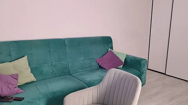 Sandra Prafer online show from December 16, 2025, 5:01 am