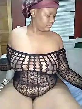 Snapshot of SexyAssQueenX chatting on July 7, 2026, 12:46 am SexyAssQueenX online show from July 7, 2026, 12:46 am