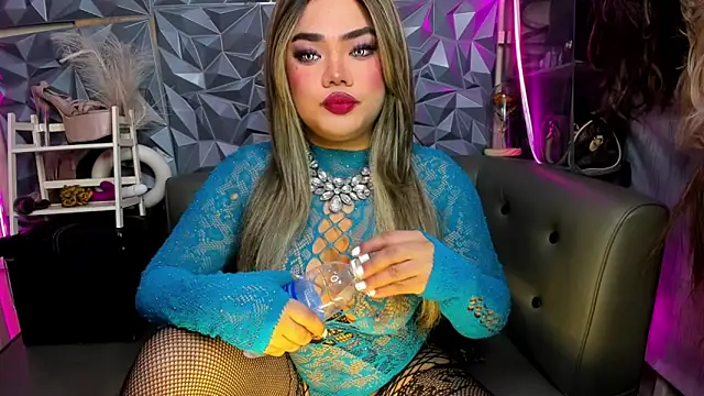 AlwaysHornyMia online show from March 30, 2026, 10:55 pm