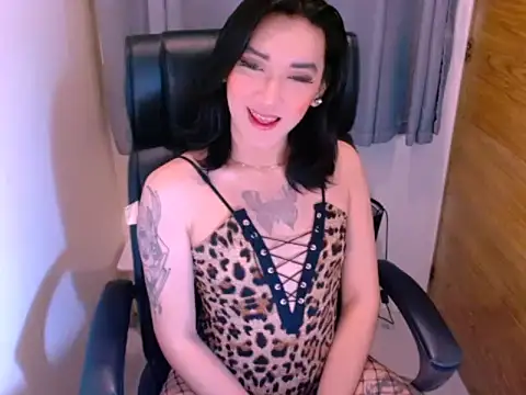 lil cummer69 online show from December 19, 2025, 4:58 pm