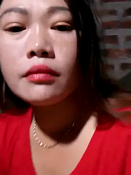 Snapshot of yana-zz chatting on December 17, 2025, 2:23 pm yana-zz online show from December 17, 2025, 2:23 pm