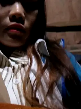 Snapshot of yana-zz chatting on January 5, 2026, 5:27 pm yana-zz online show from January 5, 2026, 5:27 pm