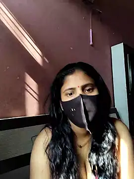 Snapshot of kanika05 chatting on January 12, 2026, 7:35 am kanika05 online show from January 12, 2026, 7:35 am