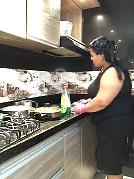 SayMarLuna online show from April 9, 2026, 11:54 pm