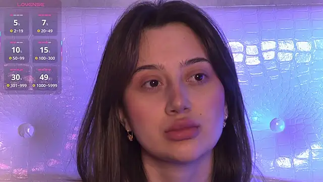 LucieBliss online show from April 15, 2026, 12:12 pm