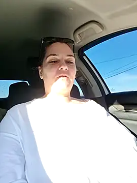 Aria423 online show from April 14, 2026, 11:49 am