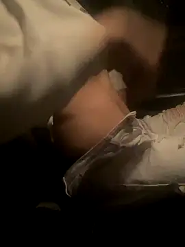 Snapshot of CHARLYfeet chatting on December 19, 2025, 11:34 pm CHARLYfeet online show from December 19, 2025, 11:34 pm