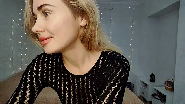 Snapshot of Baby_baby696 chatting on February 9, 2026, 4:00 pm Baby baby696 online show from February 9, 2026, 4:00 pm