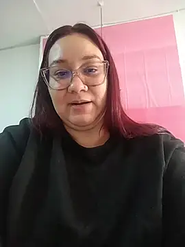 Snapshot of sharon_G chatting on April 19, 2026, 6:10 pm sharon G online show from April 19, 2026, 6:10 pm