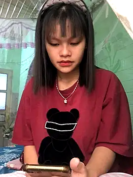 Pege-nii online show from December 17, 2025, 5:57 am