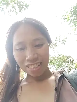 jikey- online show from December 17, 2025, 2:06 am