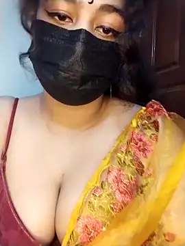 nosrat014 online show from March 9, 2026, 6:45 pm