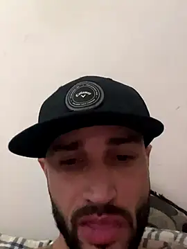 kingNQueen1211 online show from December 22, 2025, 5:43 pm