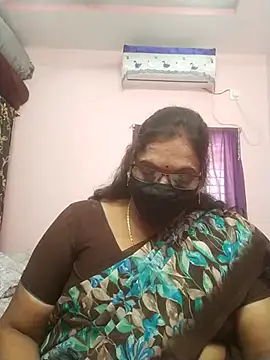 Snapshot of sarala_telugu chatting on July 1, 2026, 5:31 am sarala telugu online show from July 1, 2026, 5:31 am