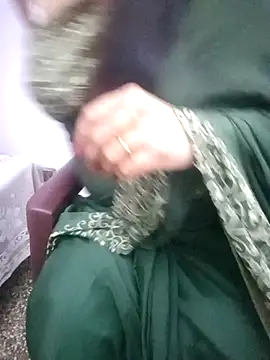 Snapshot of kusbu0077 chatting on February 19, 2026, 9:55 pm kusbu0077 online show from February 19, 2026, 9:55 pm