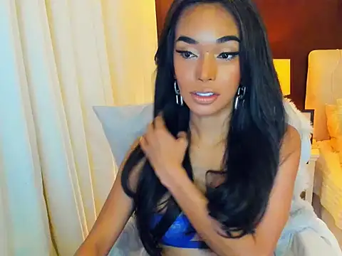 Snapshot of ValeriaDion chatting on November 12, 2025, 12:00 am ValeriaDion online show from November 12, 2025, 12:00 am