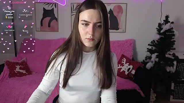 AlexsaStoyns online show from February 3, 2026, 8:41 am