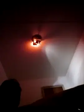 Snapshot of Olivassl22 chatting on February 23, 2026, 11:46 pm Olivassl22 online show from February 23, 2026, 11:46 pm