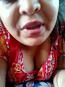 Snapshot of peu8 chatting on May 22, 2026, 8:32 am peu8 online show from May 22, 2026, 8:32 am