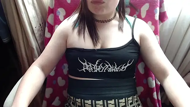 Snapshot of 666maskgirl chatting on February 10, 2026, 5:28 pm 666maskgirl online show from February 10, 2026, 5:28 pm