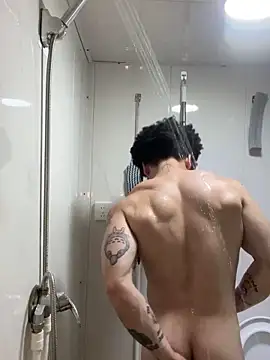 cutestpenis online show from December 17, 2025, 6:03 pm