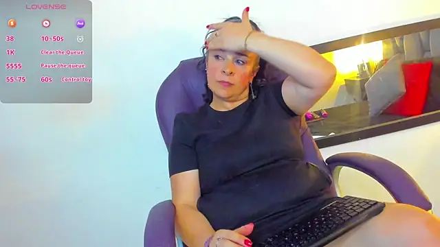 Angelic serenity online show from March 28, 2026, 7:35 pm