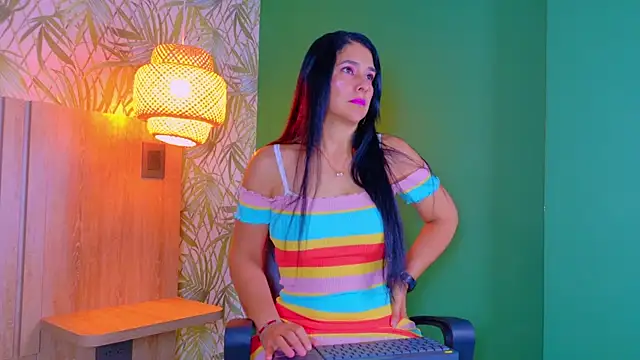 Snapshot of Sunny_River chatting on January 13, 2026, 11:48 am Sunny River online show from January 13, 2026, 11:48 am