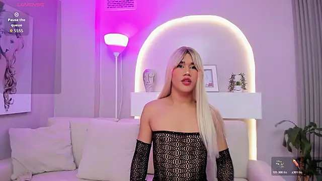 Sensual shannell online show from April 5, 2026, 1:03 am