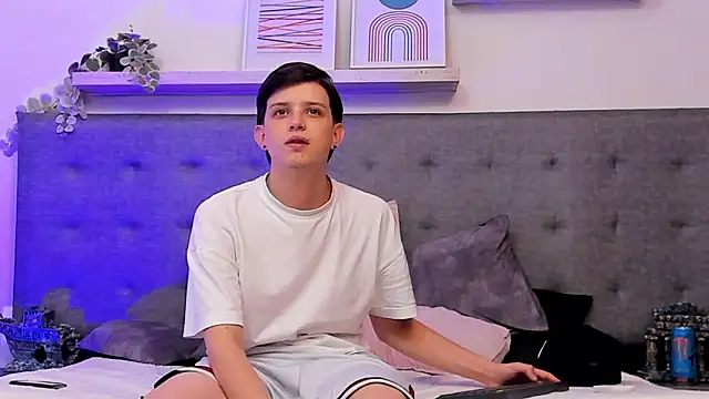 sebastamayo  online show from March 14, 2026, 8:09 am