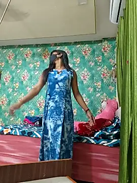 STICKY GIRL online show from February 22, 2026, 6:50 pm