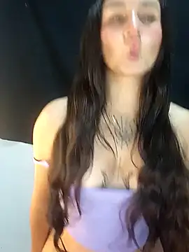 Akane hot  online show from February 5, 2026, 3:11 am